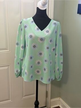 V-Neck Daisy Print Long Sleeve Top - Mint